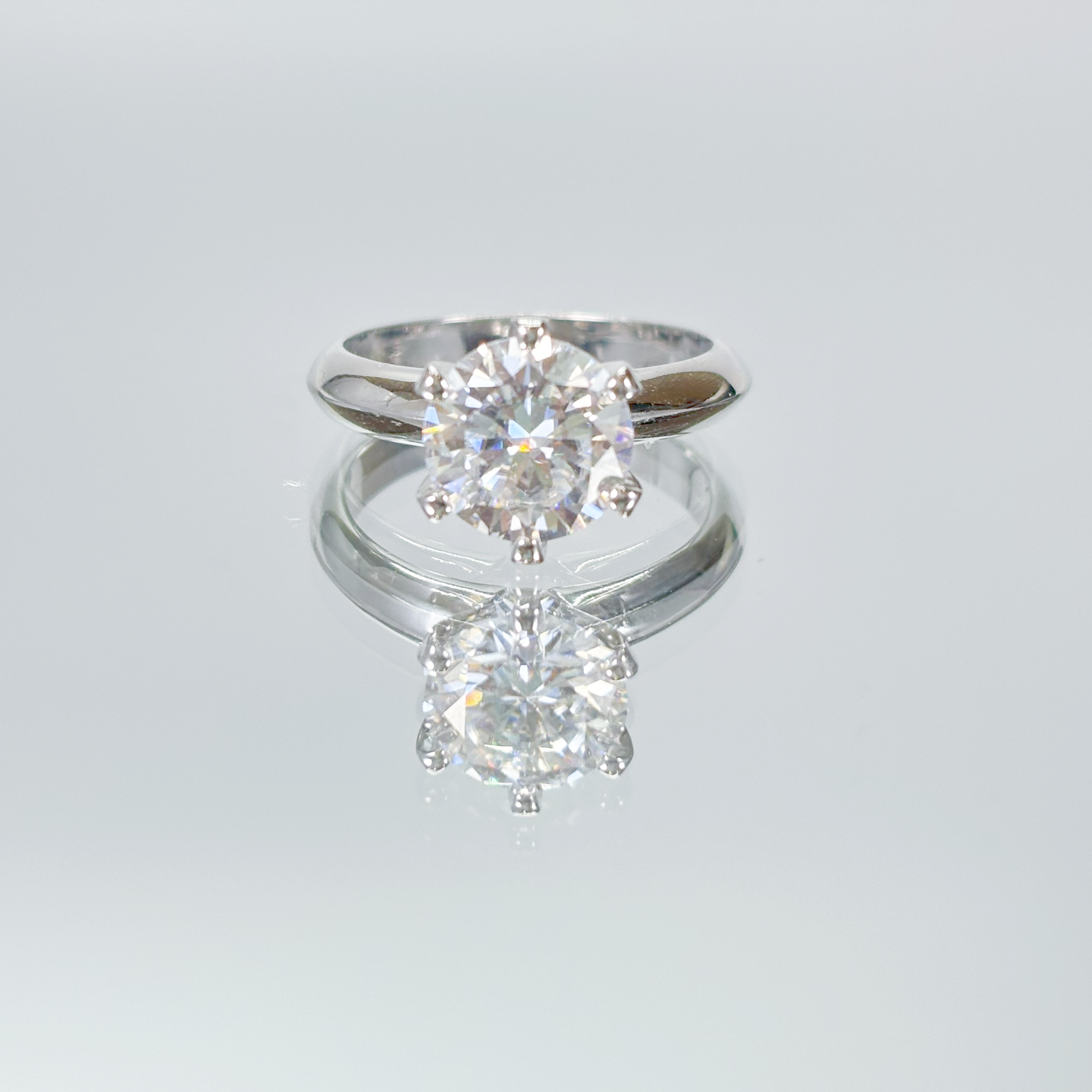 Crystal (T-brand classic six-claw)