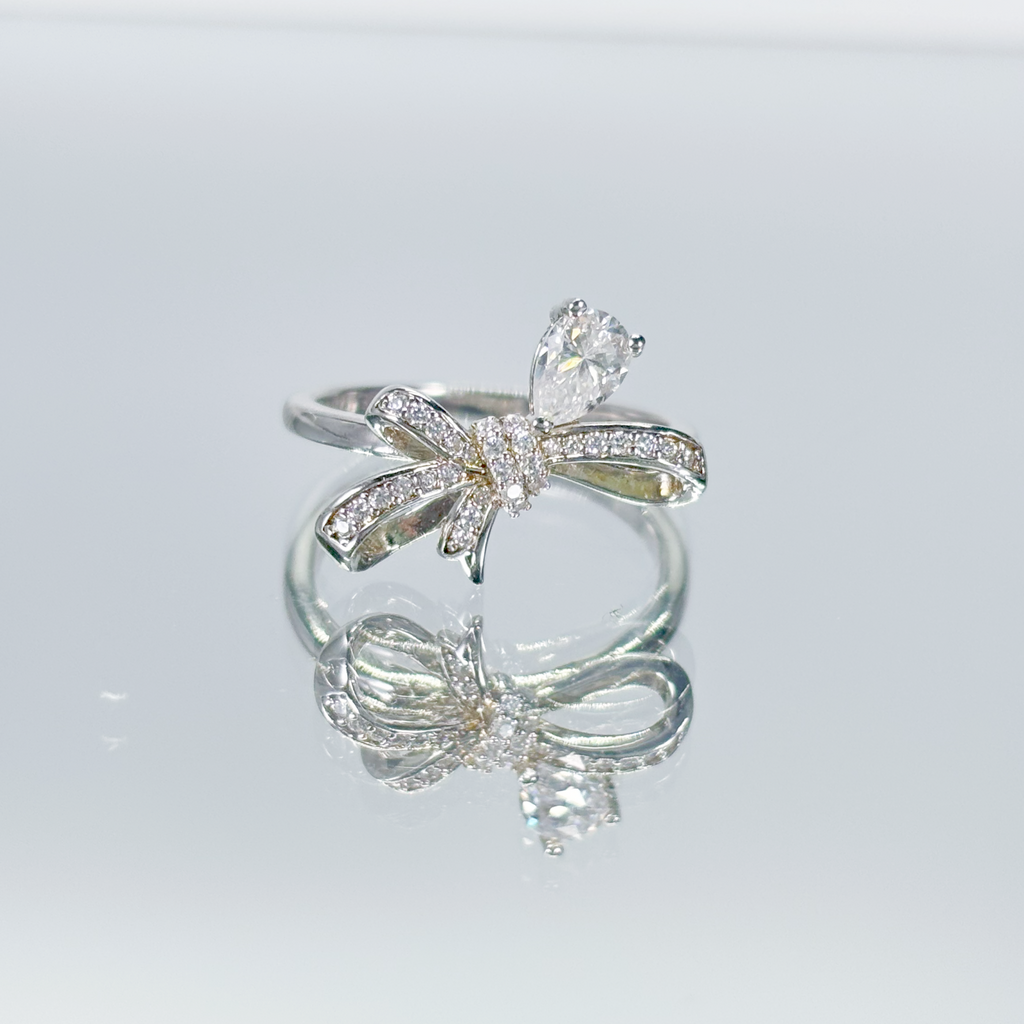 Water Droplet Bowknot