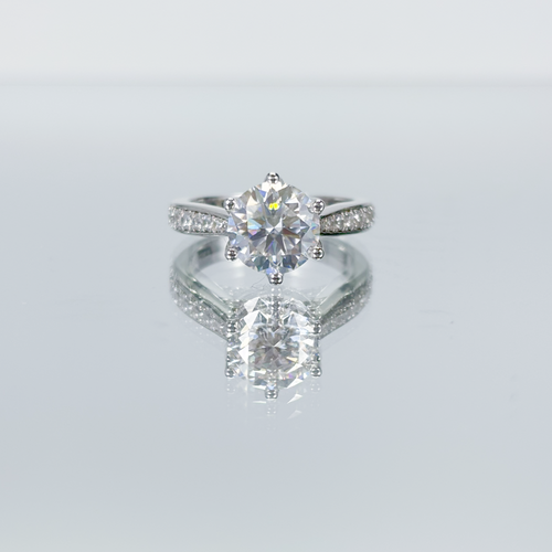 Crystal (Luxurious six-prong)