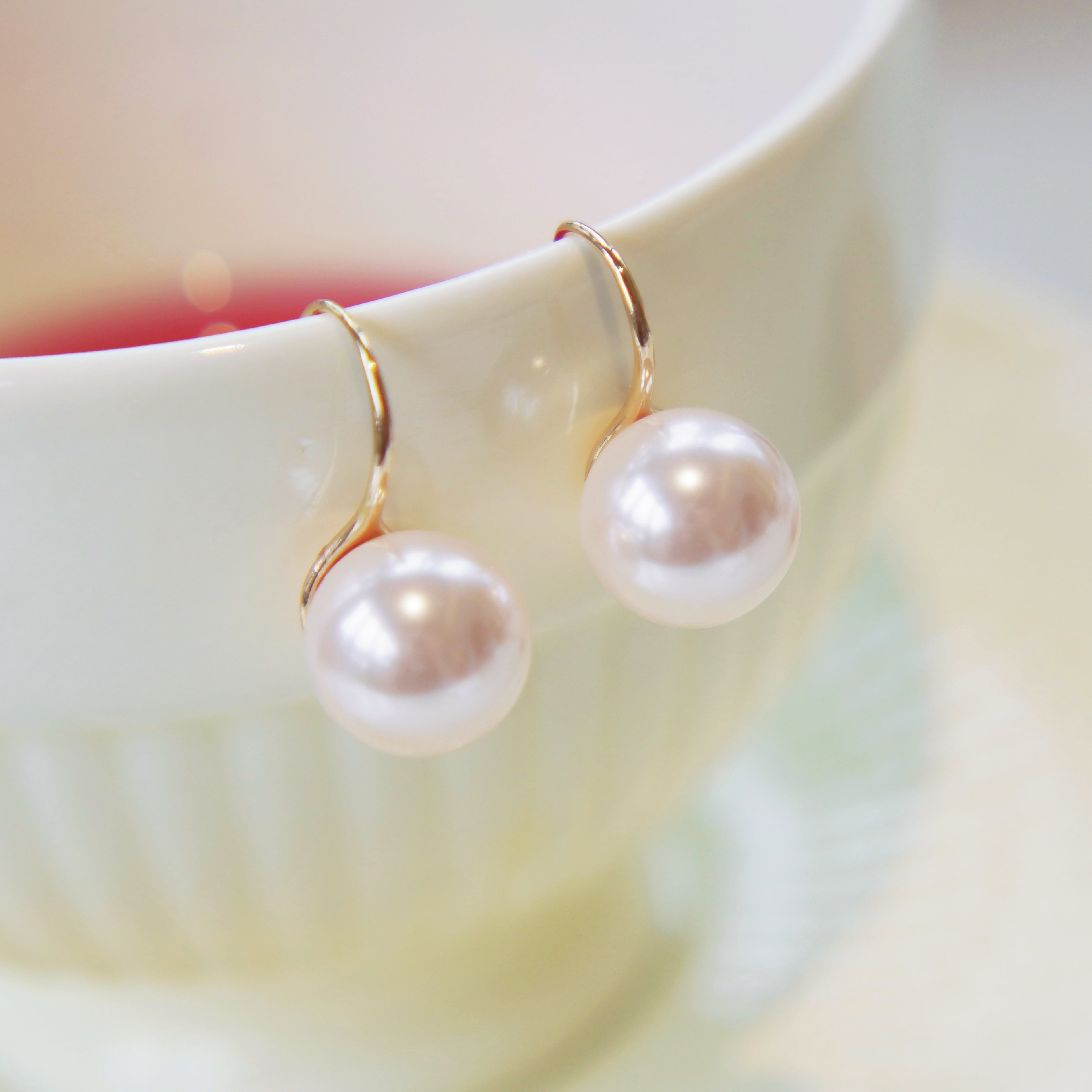 Goblet Pearl Earrings