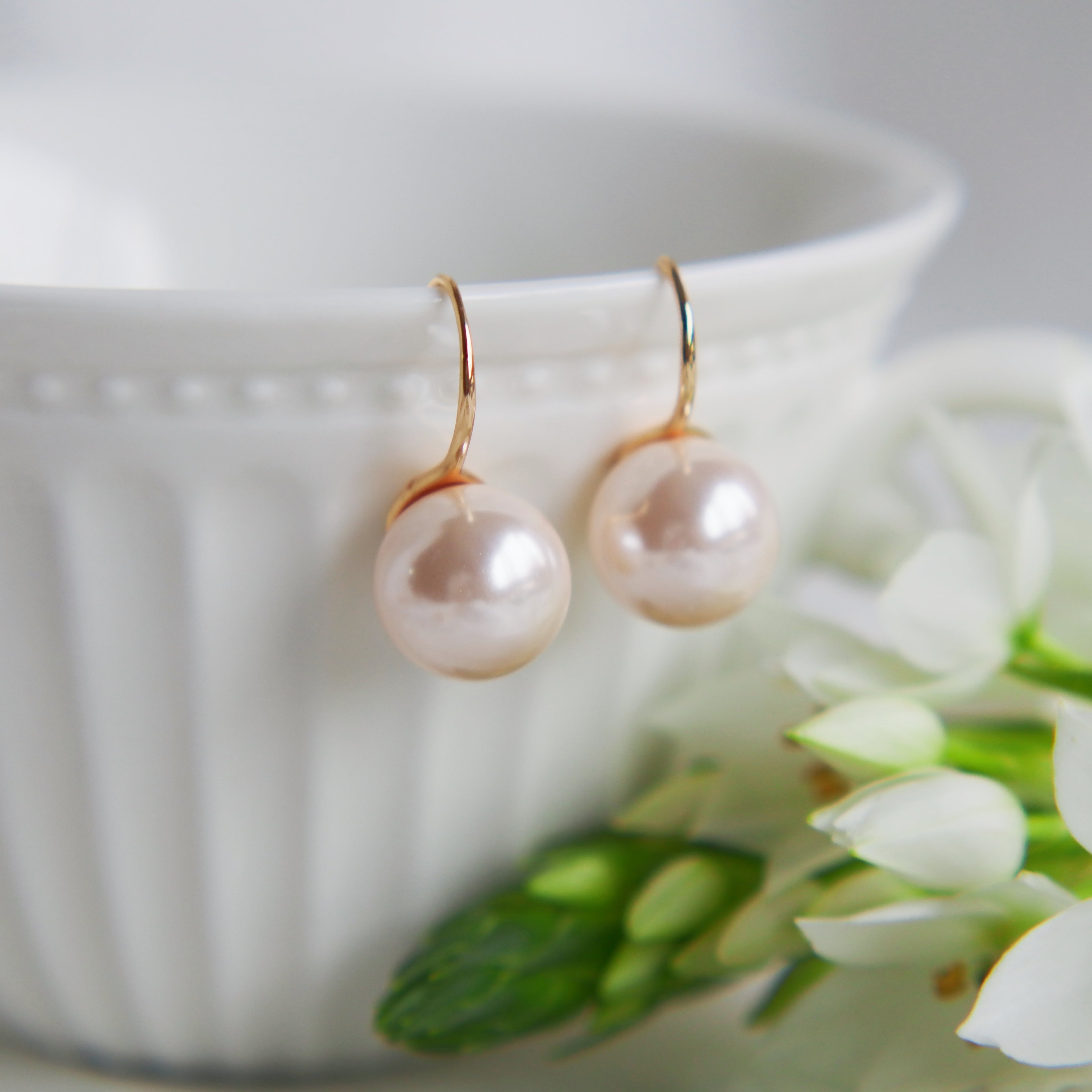 Goblet Pearl Earrings